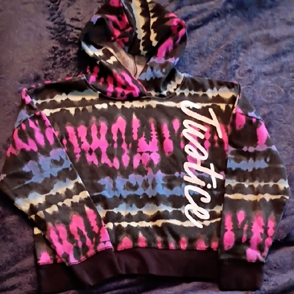 Justice Girls Pink and Black Tie-Dye Hoodie. Size 7/8 Small